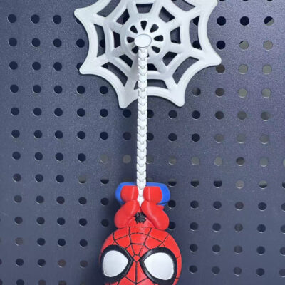 Spiderman colgante - Chibi