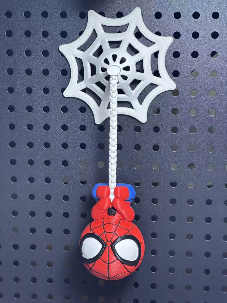 Spiderman colgante – Chibi